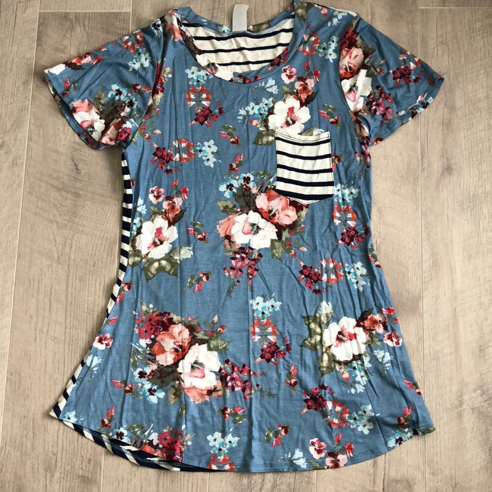 NWOT Floral & Stripes Blouse Size Medium